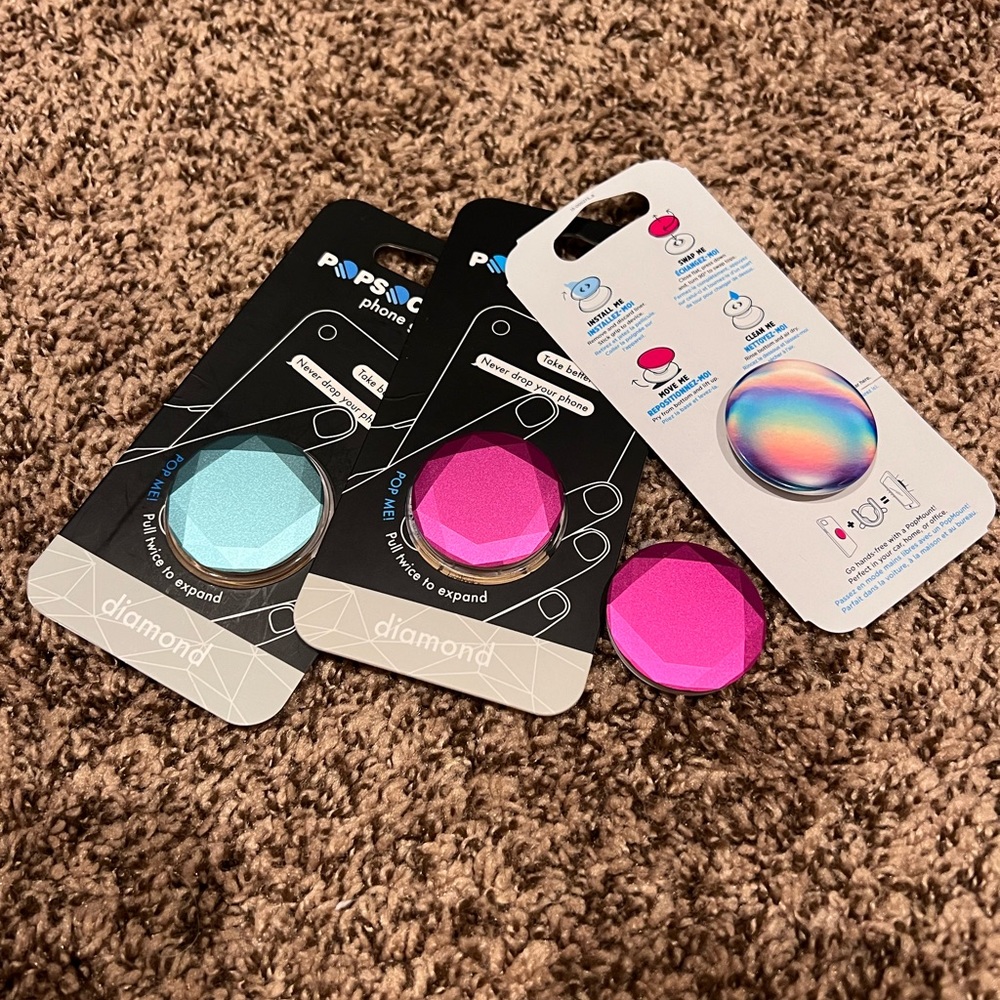 PopSocket Bundle - NWT